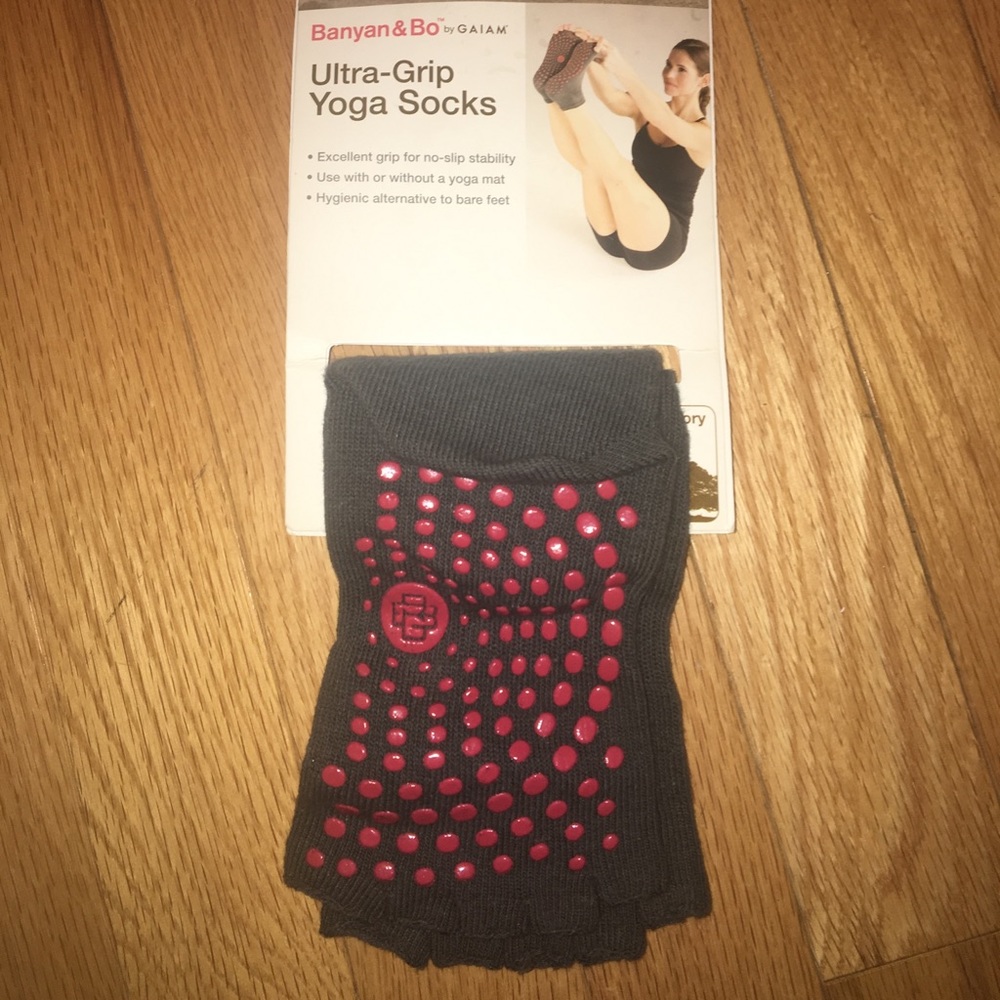 Banyan & Bo Ultra-Grip Toeless Grippy Yoga Socks